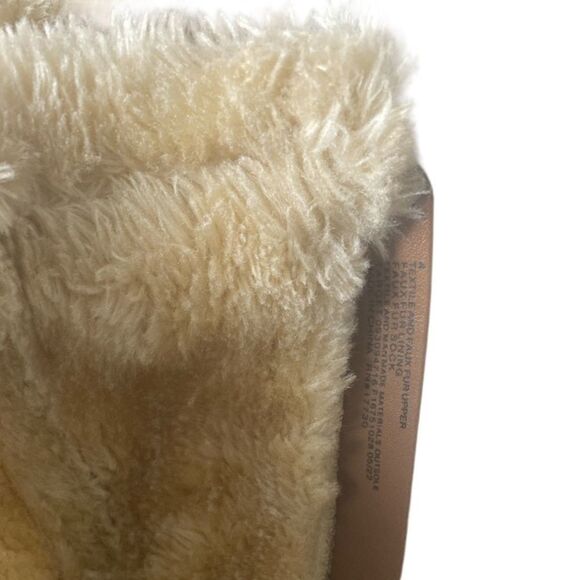 CAT & JACK cognac brown fur boot // Girls 4 - Picture 2 of 5